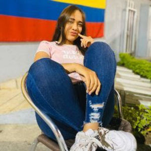 Meet your Posher, Maria paula